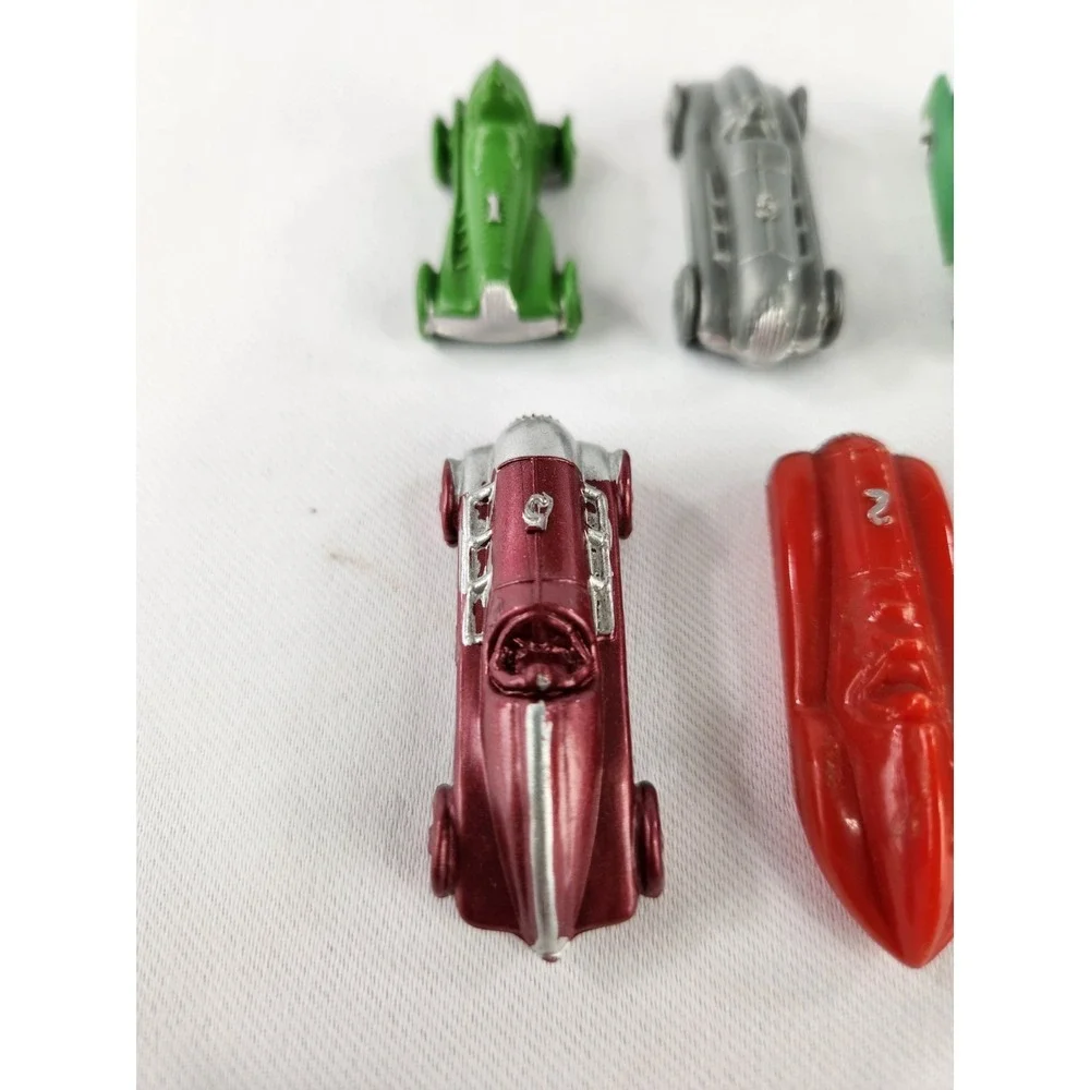 8 VINTAGE KELLOGGS SUGAR PUFF CEREAL‎ Racing Cars 1950s TOYS Plastic Collectible